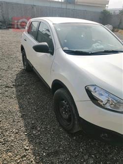 نيسان قاشقاي